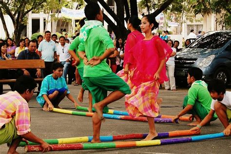  The Enchanted Bamboo: A Whimsical Journey Through Filipino Folklore!